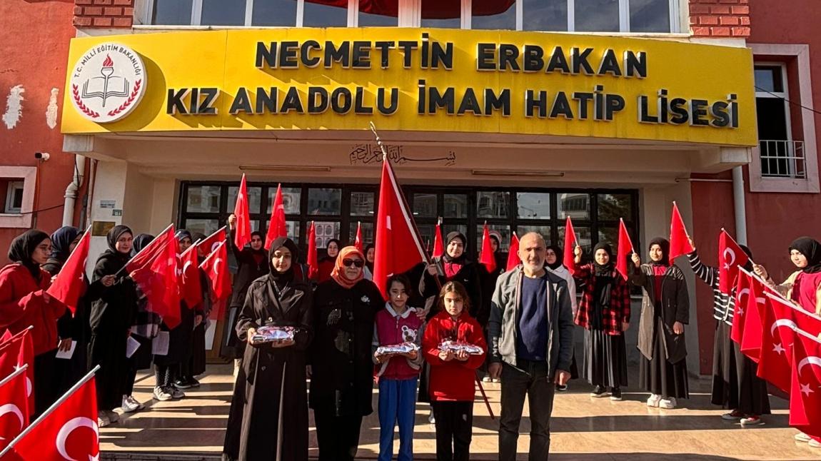 12 Mart İstiklal Marşının Kabulü ve Mehmet Akif Ersoy´u Anma Günü okulumuzda kutlandı
